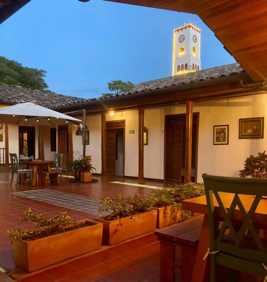 Hotel Colonial Andino Pitalito Exterior foto